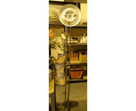 Standard lamp with reading lamp
