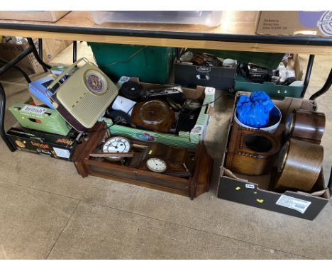 Four boxes of various early to mid 20th Century mantel clocks, a mahogany cased regulator part wall clock and radios includin