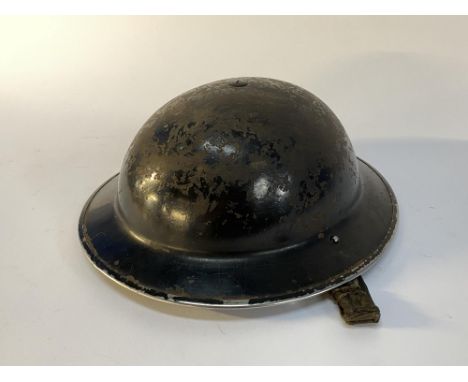 A military steel helmet, inner diameter 20.5cm