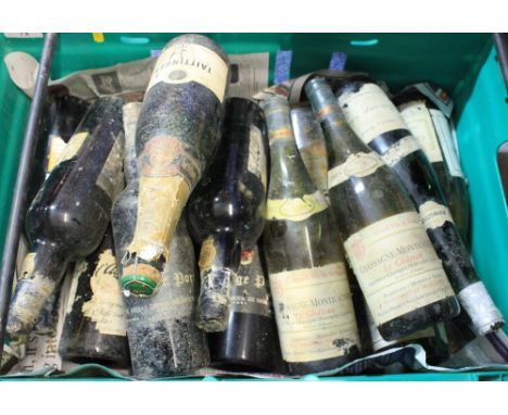 Box of mixed alcohol to include five bottles of 1977 vintage Port, Tattinger Champagne, Chassagne-Montrachete 1985, and other