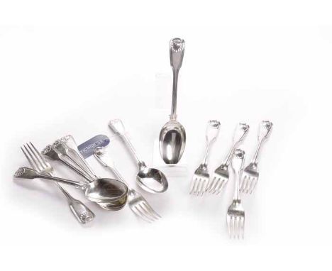 MATCHED SET OF SIX SILVER VICTORIAN FIDDLE THREAD AND SHELL PATTERN TABLE SPOONS AND FORKS
spoon maker Mary Chawner, London 1