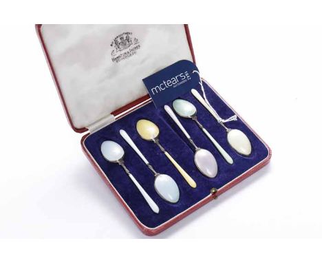 SET OF SIX SILVER AND GUILLOCHE ENAMEL COFFEE SPOONS
maker Deakin & Francis Ltd, Birmingham 1937, enamelled handles and bowls