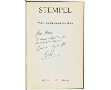 Enschede, De Poeh, 1984. Hardcover, black cloth-covered boards, 23 x 15.5 cm, 46 pp. Features stamp-like illustrations of que