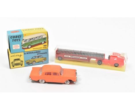 Die-cast scale model. Mint green variant. As new, in box. (2) Lion Car. Daf Variamatic personenauto. As new in box. Both ca. 