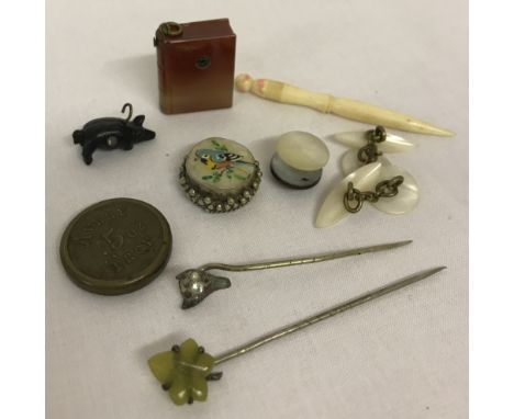 A small collection of vintage misc. items. To include a small wooden carved pig charm Stanhope, a book Stanhope craved from n