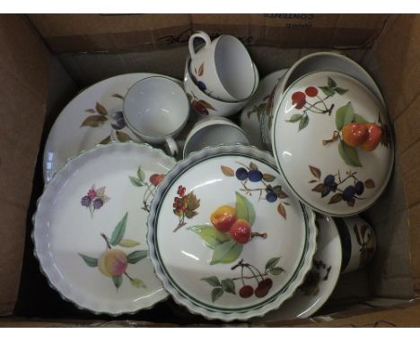 Various Royal Worcester Evesham china