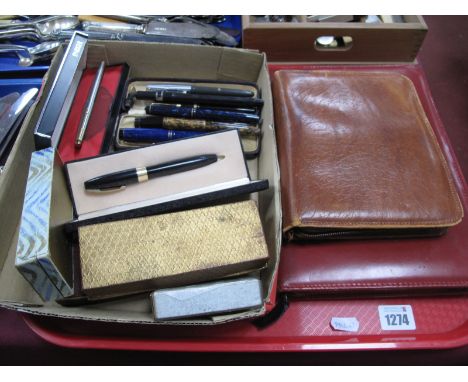 Vintage Fountain Pens, including Parker, Sheaffer, all with 14k nibs; together with two leather folders.