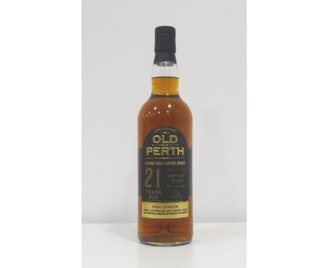 OLD PERTH 21YO A beautifully coloured bottle of the Old Perth 21 Year Old Blended Malt Scotch Whisky.  70cl.  55.4% abv.  1 o