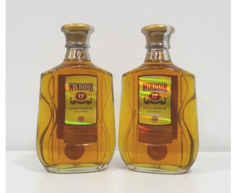 WINDSOR 17YOA pair of bottles of Windsor 17 Year Old Super Premium Blended Scotch Whisky bottled for the Korean market.  2 x 