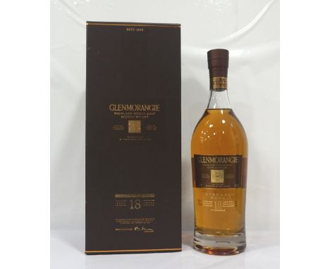 GLENMORANGIE 18YOA great looking bottle of the Glenmorangie Extremely Rare 18 Year Old Single Malt Scotch Whisky.  70cl.  43%