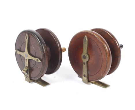Two vintage 'Nottingham' style reels. Comprising a 3 ½ inch starback, brass fittings, horn handles, on/off check, Slater styl
