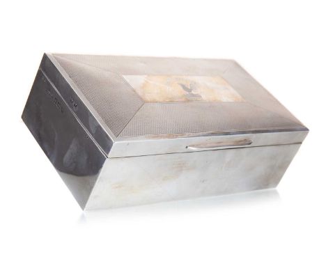 GEORGE VI SILVER CIGARETTE BOX W.T. TOGHILL &amp; CO., BIRMINGHAM 1946 the hinged cover with central crest and motto DEUS MIS