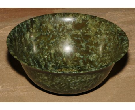 A Chinese spinach jade circular bowl, 132cm diam 