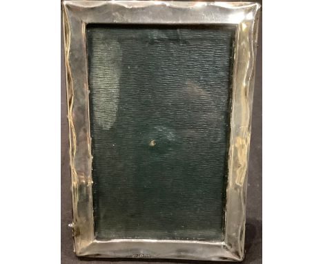 A George V silver rectangular easel photograph frame, Birmingham 1916 