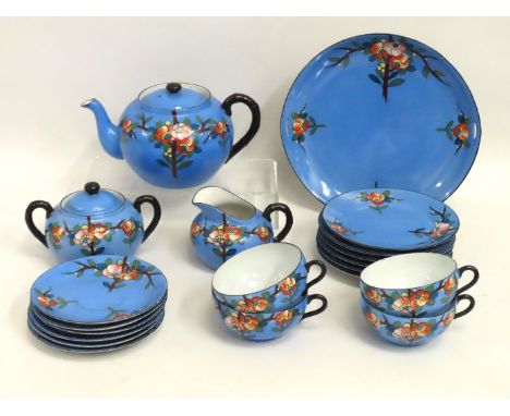A sixteen piece Japanese porcelain tea set