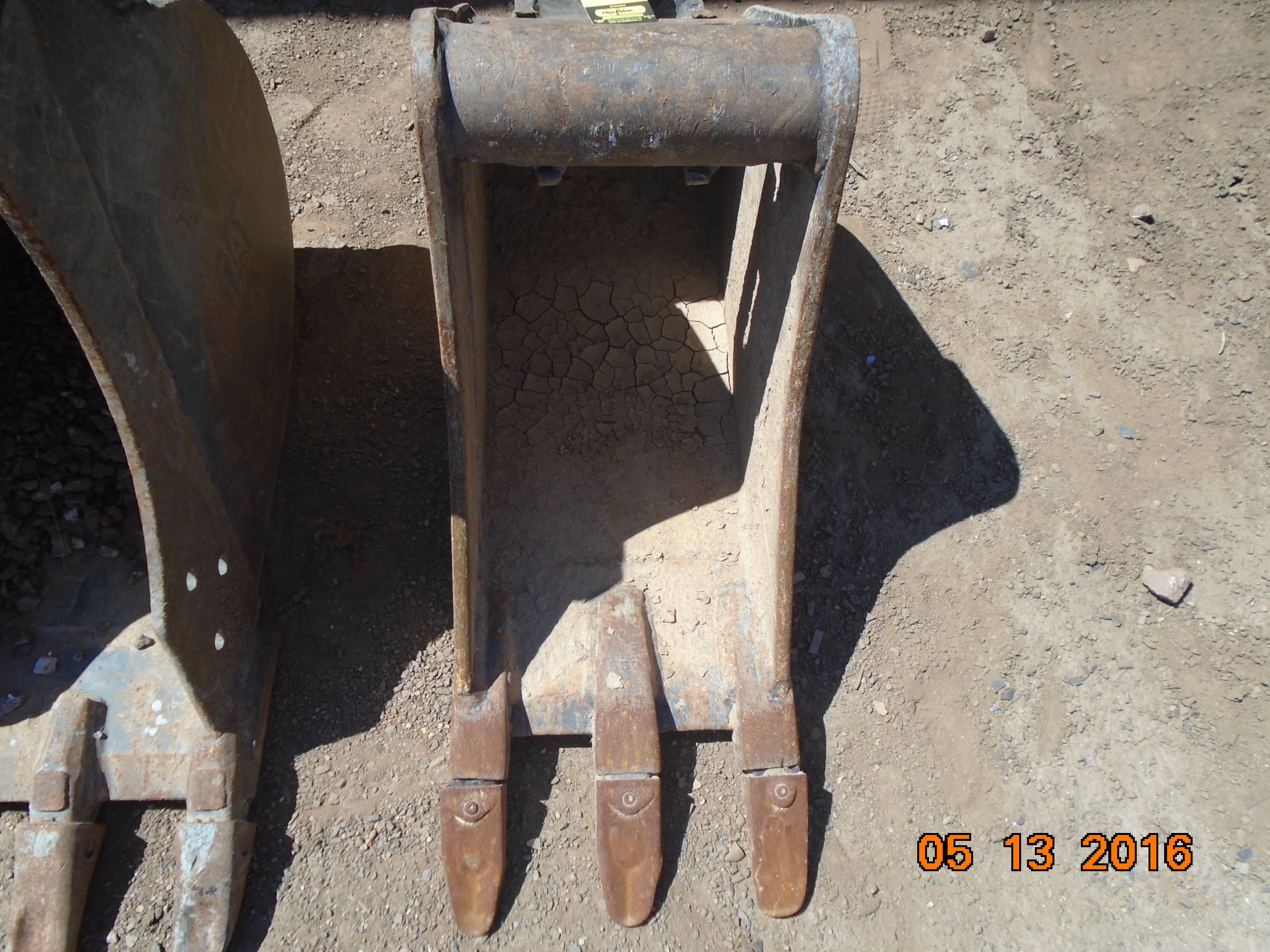 WAIN ROY XLS 12" BUCKET SN. 055933