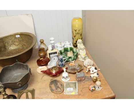 A quantity of various china to include dressing table items, Art Glass vase, table lighter, various ornaments