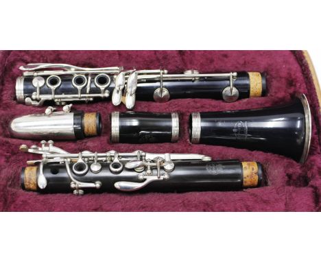 AN EVETTE LEMAIRE PARIS CLARINET in a fitted case 
