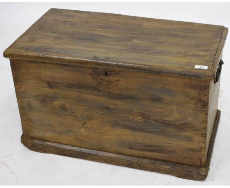AN ANTIQUE ELM TRUNK, 70cm wide 