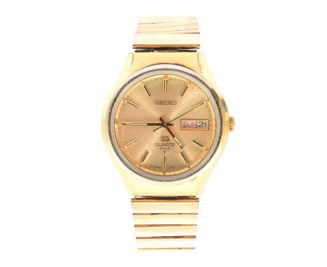 A Seiko gentleman's gold-plated wristwatch; a Pulsar Kinetic watch; lady's Montine gold-plated watch; portrait frame fob, 20m