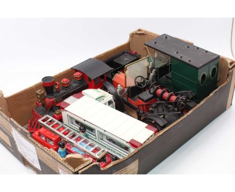 One tray containing a quantity of various tin plate, pressed steel and plastic miniatures to include a Hess Gasoline Delivery
