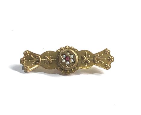9ct gold pearl and ruby brooch (2g) 