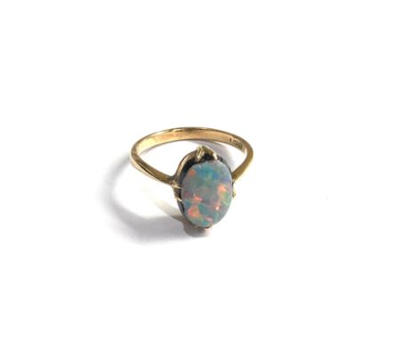 Antique 18ct gold opal doublet dress ring 2.1 