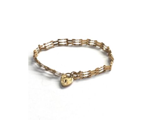 9ct gold gate bracelet with heart padlock (3.6g) 