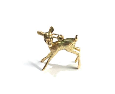 9ct gold vintage ruby eyes deer pendant (4.8g) 