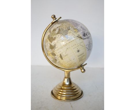 Desk globe 