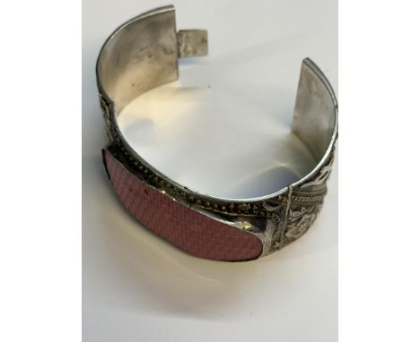 Chinese silver bangle set with enamel 