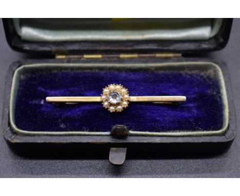 A vintage 9ct gold diamond and split pearl bar brooch, 38mm, 1.5g gross, (pin not gold). 