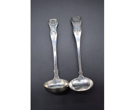 A Scottish George IV silver Kings pattern sauce ladle, by&nbsp;Alexander Henderson, Edinburgh 1824, 15cm, 32g; together with 