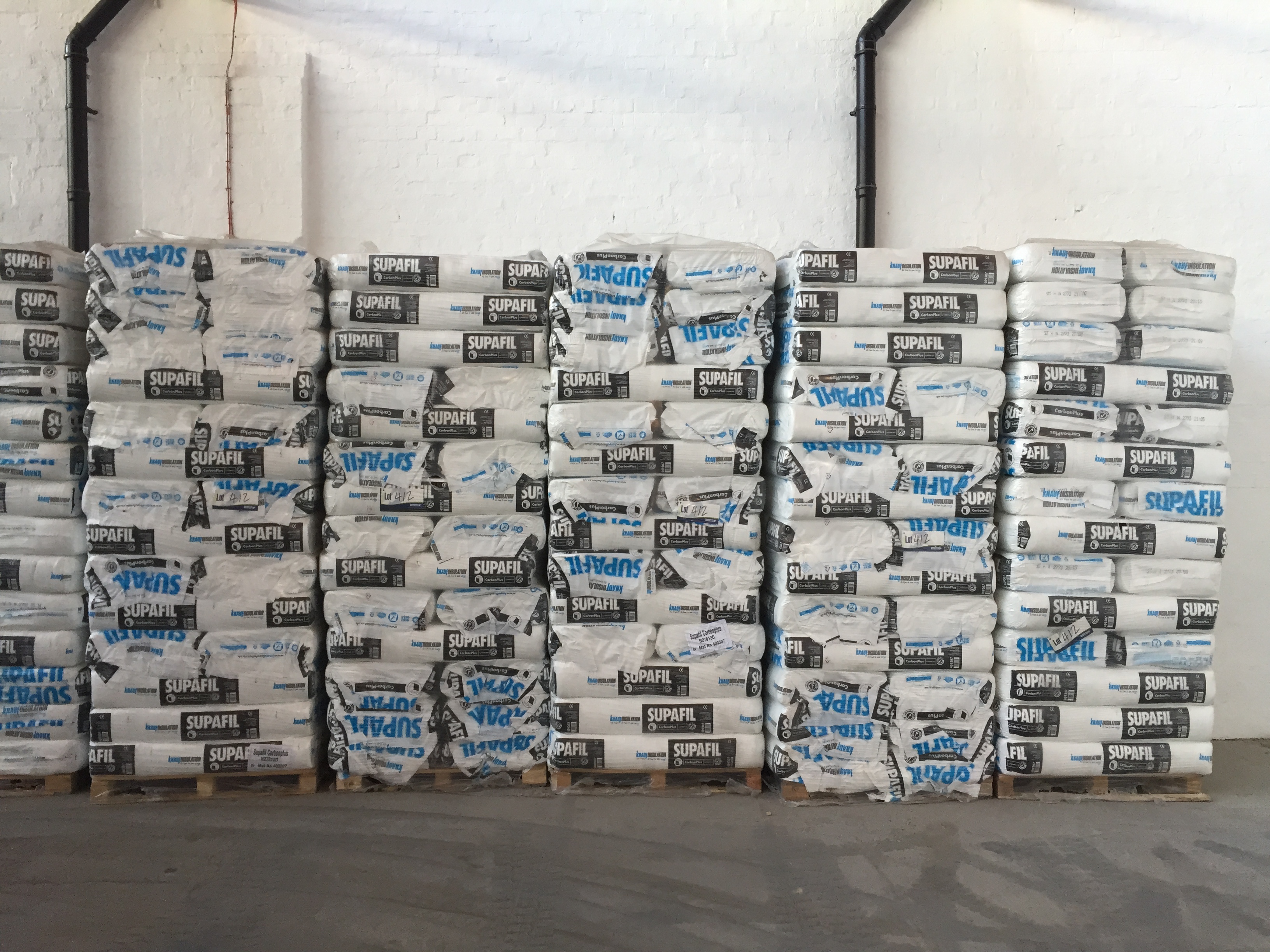 140 Bales of 16kg Knauf Insulation Supafil Carbon Plus Cavity Wall