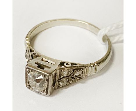 DIAMOND RING - WHITE METAL - SIZE M