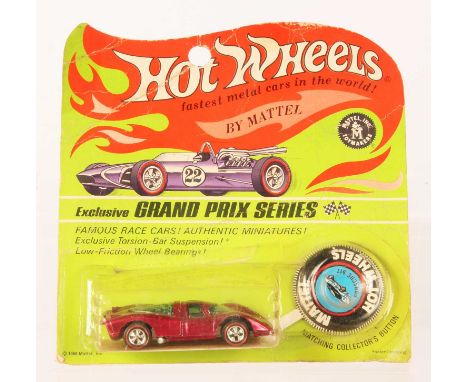 Hot Wheels Redline Porsche 917 Spectraflame Magenta, off white interior, blue tinted windows &amp; engine cover, 1969 USA bas