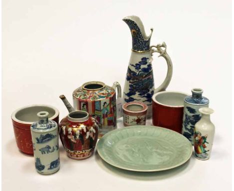 COLLECTION OF 20TH CENTURY CHINESE AND JAPANESE CERAMICS
comprising a Famille Rose teapot (lacking lid), kutani ginger jar (l