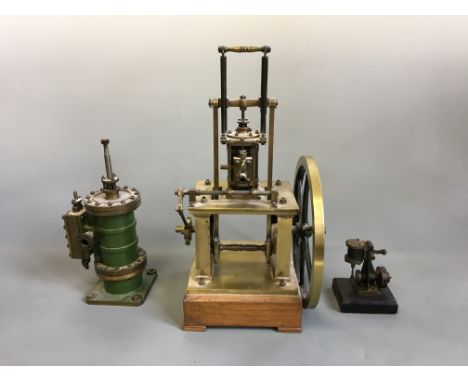 A live steak model engine with two other live steam models.