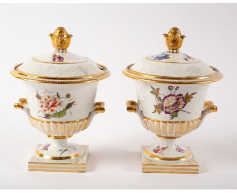 A pair of Chamberlains Worcester dessert tureens and covers, 20.5cm high CONDITION REPORT: One cover with hairline crack from