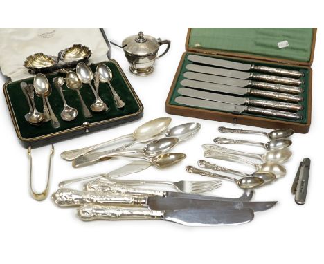 Sundry small silver, including flatware, pair of salts, a silver mustard pot and a silver fruit knife.