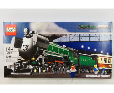 Lego - A boxed 2009 Lego 'Advanced Models' #10194 Emerald Night. The set has been resealed at some point - two seals appear b