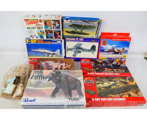 Airfix - Revell - Imai - Italeri - A collection of boxed plastic model kits covering various themes. Lot includes Airfix 1:72