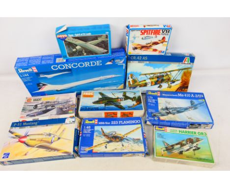 Revell - Frog - Italeri - Others - 10 boxed plastic model aircraft model kits in various scales. Lot includes Revell #04257 1
