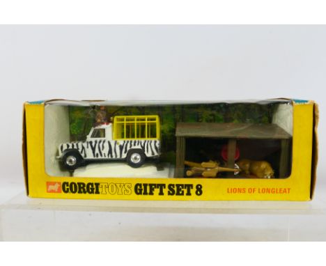 Corgi - A boxed Corgi Gift Set 8 Lions of Long Leat. Item appears in very good condition some contents loose. Box appears goo