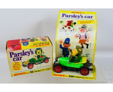 Dinky - A boxed #477 Parsley's Morris Oxford (Bull Nose) Car. Item appears to be in very good-excellent condition. Housed in 