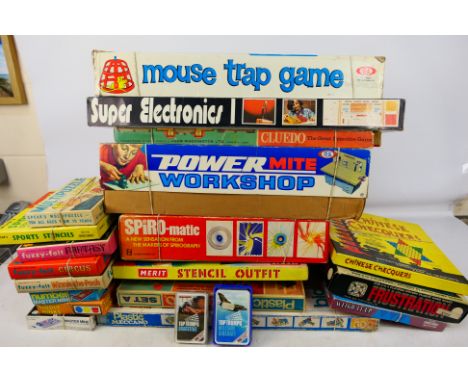Ideal - Meccano - Spears Games - Merit - Others - a boxed group of vintage games and toys including Waddingtons Cluedo; Invic