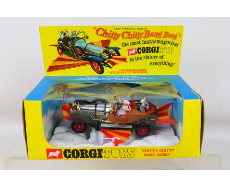 Corgi - A boxed #266 Chitty Chitty Bang Bang. Item appears to be in excellent condition but is loose in its box. The box show