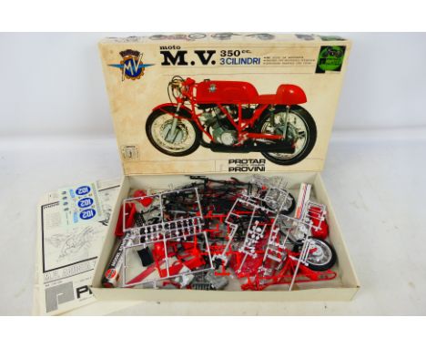 Protar - A boxed M.V. Augusta 350 3C model kit in 1:9 scale # 125. The kit has been partly assembled and has some loose parts