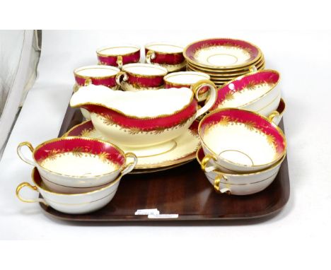 An Aynsley part dinner and tea service
