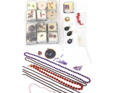 A quantity of loose gem stones and beads, including garnet, spinel, tourmaline, amethyst and hardstone bead necklaces, a wate